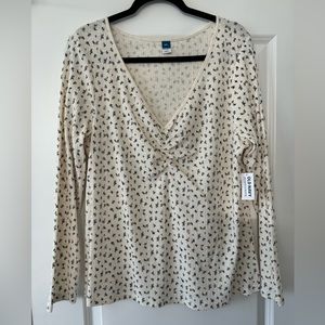 Old navy long sleeve floral shirt